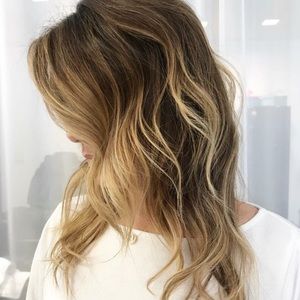 Meet your Posher, Lariza